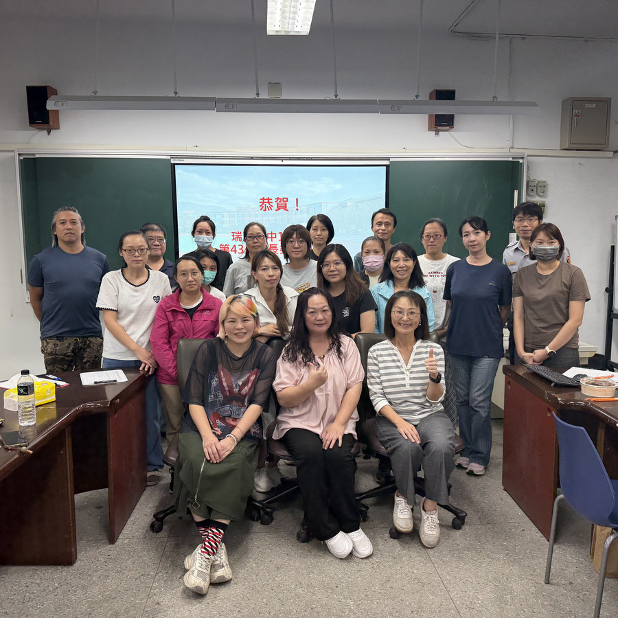 家長委員會合照
